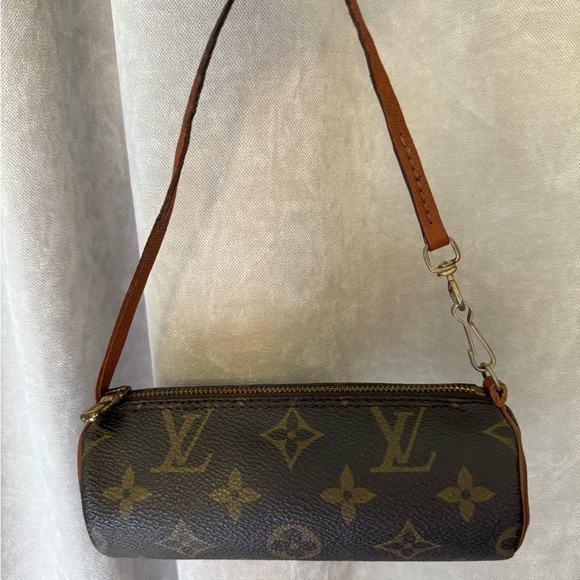 Authentic Louis Vuitton Monogram Mini Papillon Bag - Picture 1 of 9